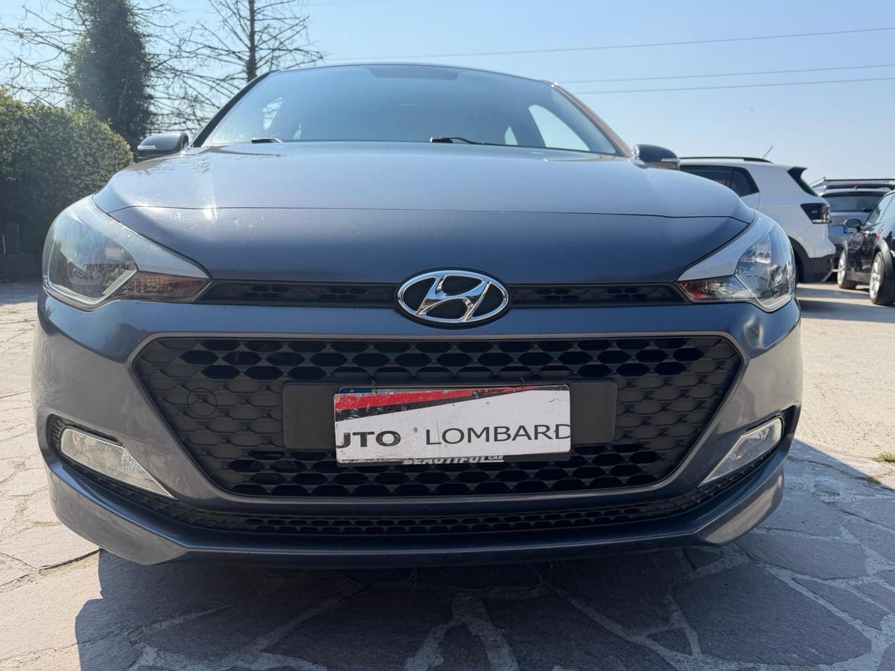 Hyundai i20 1.2 84 CV 5 porte Comfort neopatentati