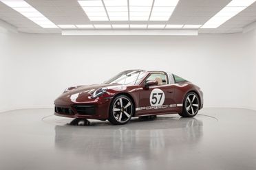 PORSCHE 911 TARGA 4S HERITAGE DESIGN E