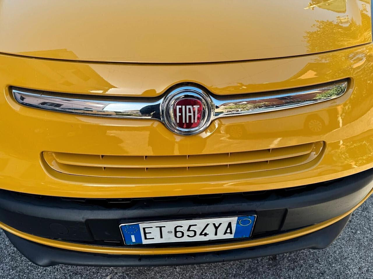 Fiat 500L 0.9 TwinAir 105 CV Lounge tetto