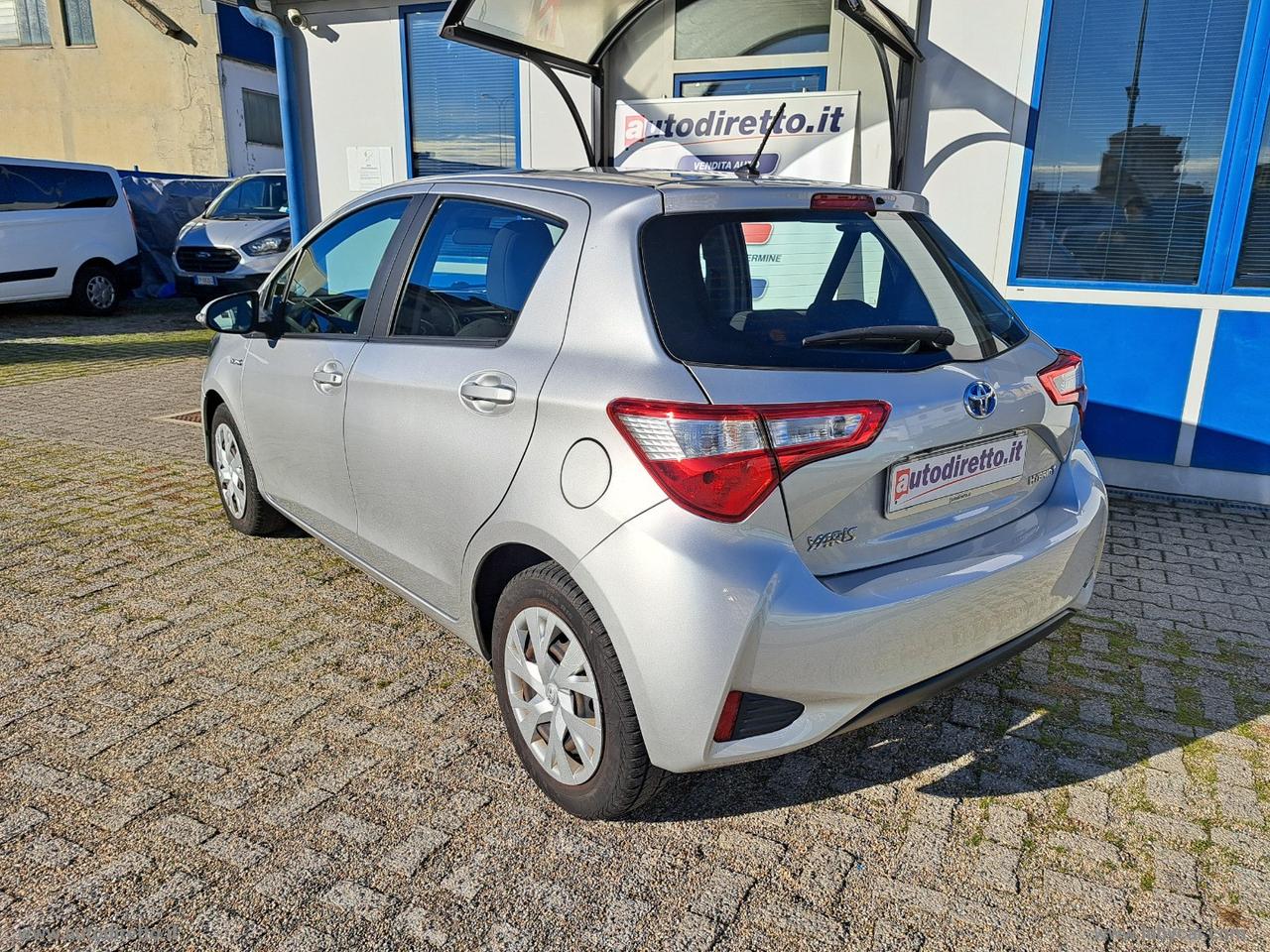 TOYOTA Yaris 1.5 Hybrid 5p. Business