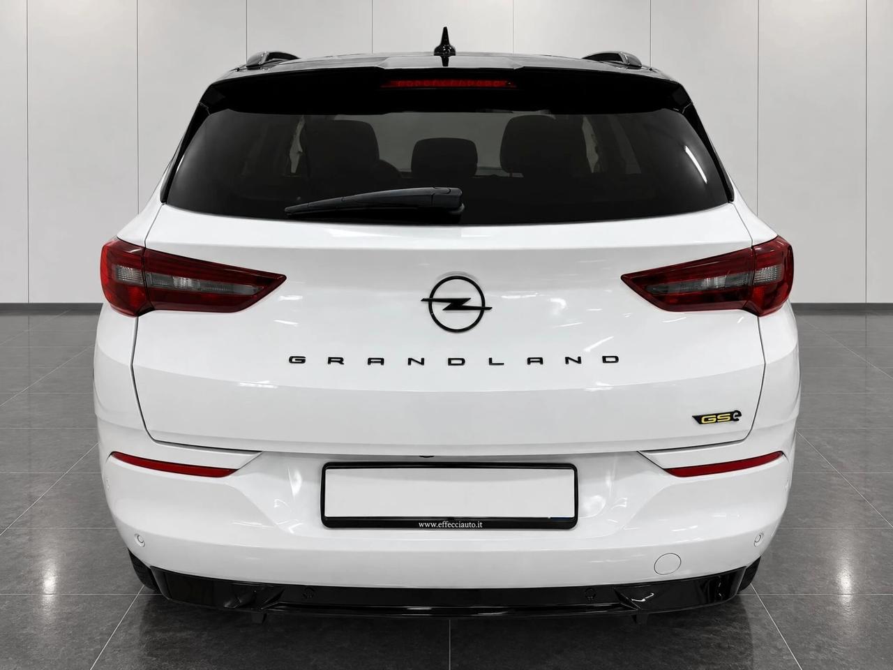 Opel Grandland 1.6 Plug-in Hybrid 300 CV GSe