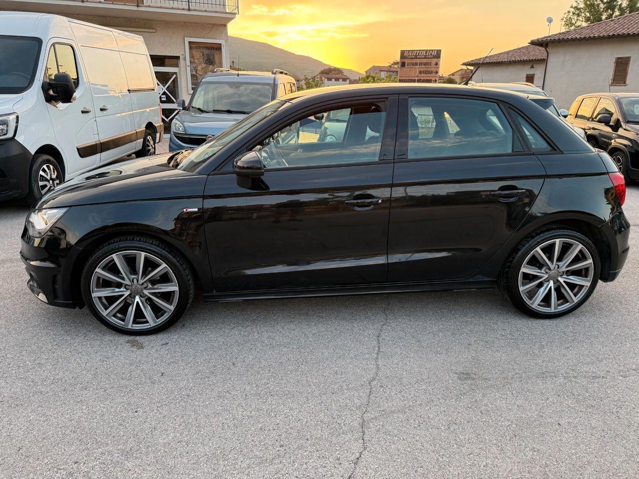 Audi A1 1.2 TFSI S line ok neopatentati