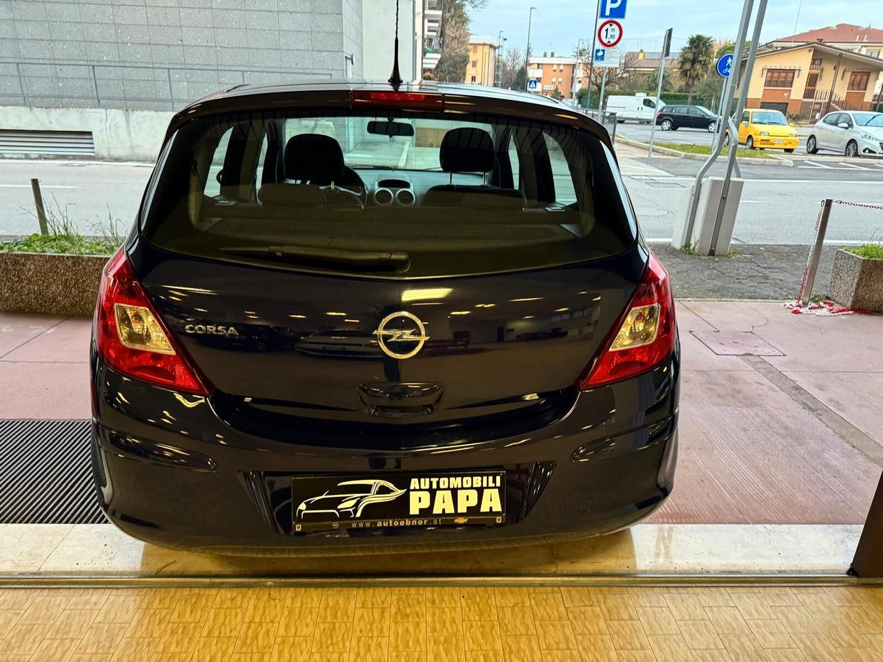 Opel Corsa 1.2 5 porte Edition