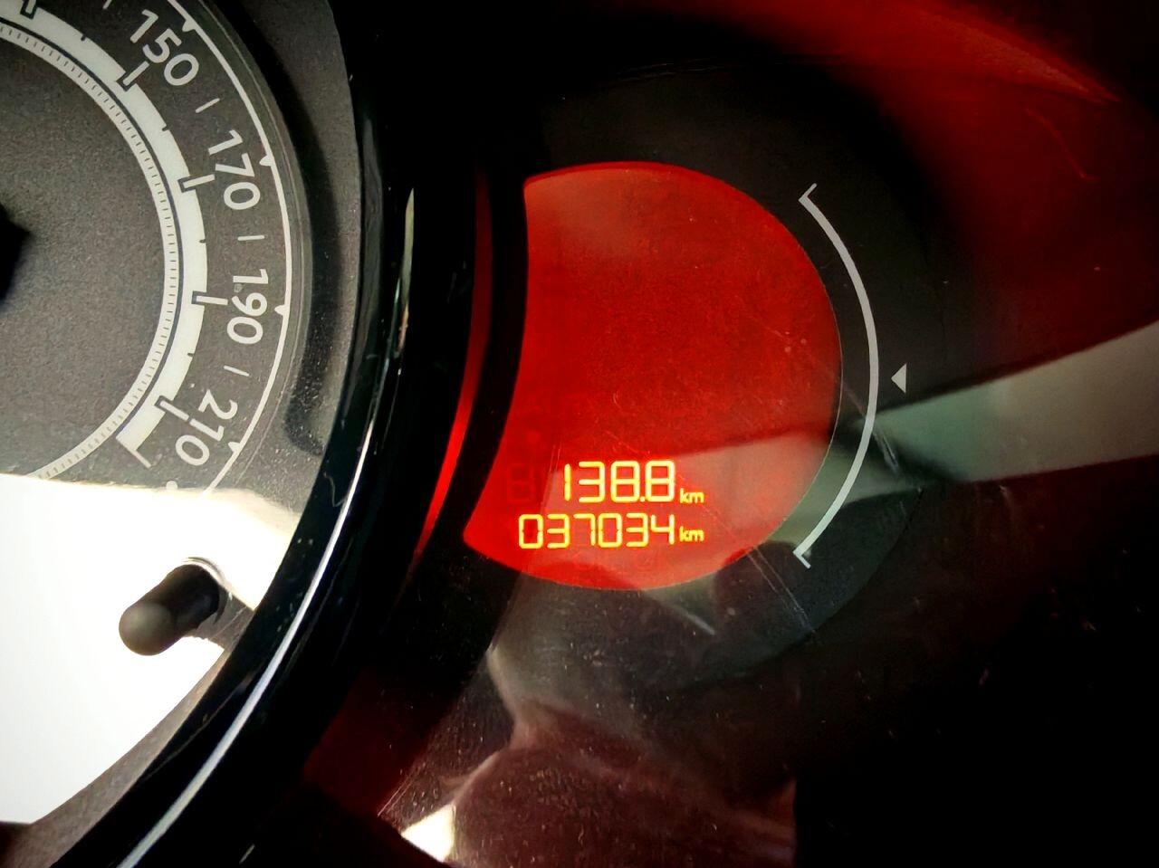 Citroen C3 1.2 Exclusive Pochi Km