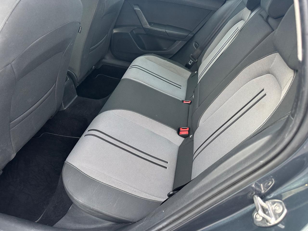 Seat Leon Sportstourer 1.5 TGI DSG Business
