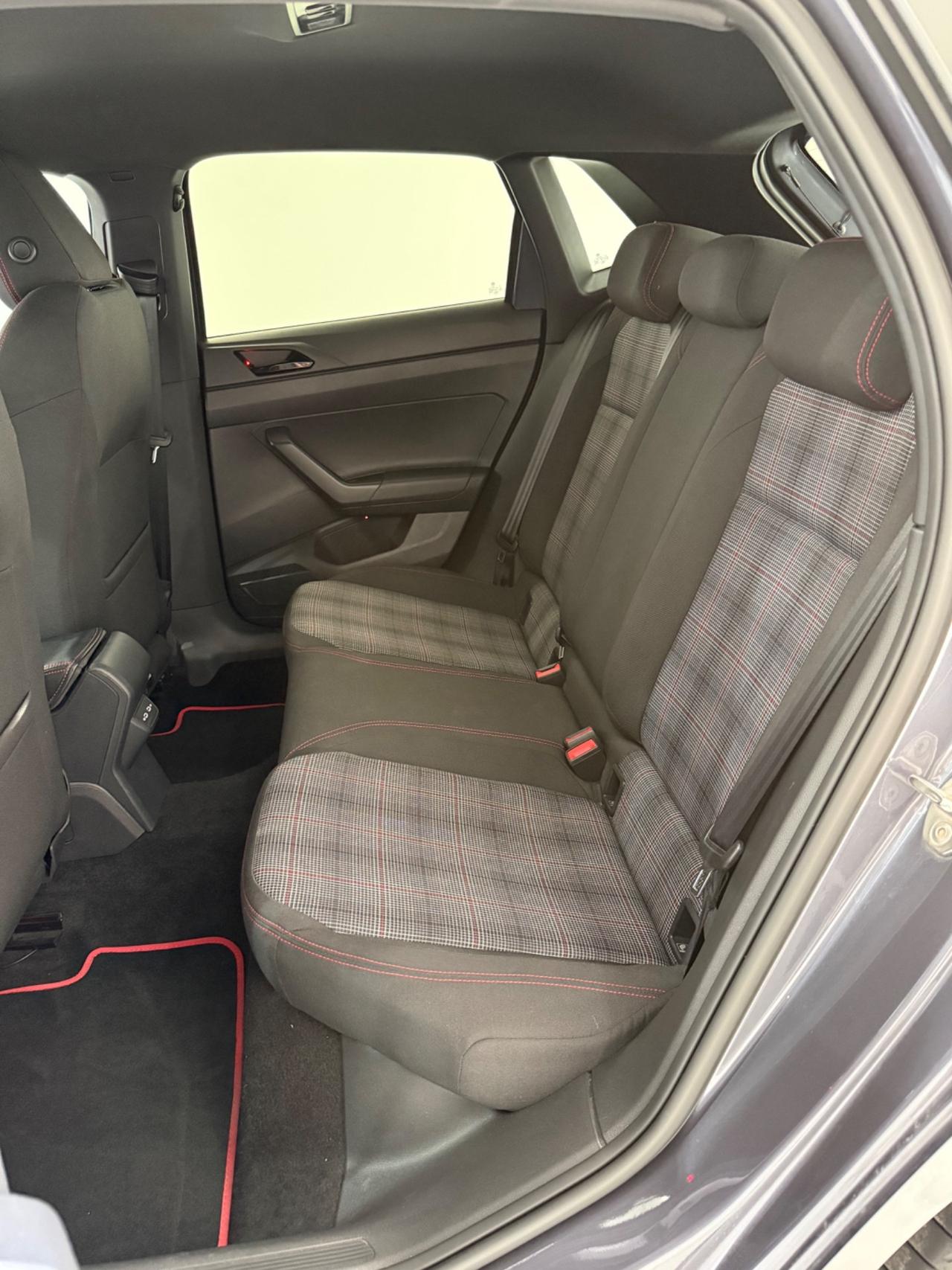 Volkswagen Polo 2.0 TSI DSG GTI UNICO PROPRIETARIO