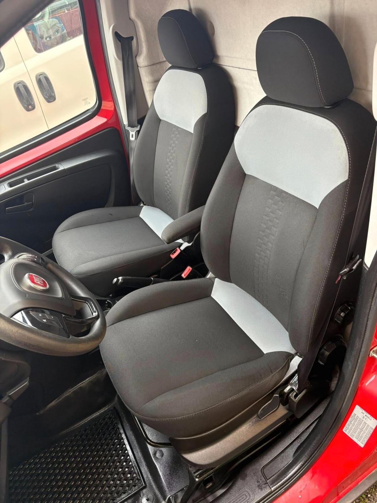 Fiat Fiorino 1.3 MJT 95CV Cargo Adventure