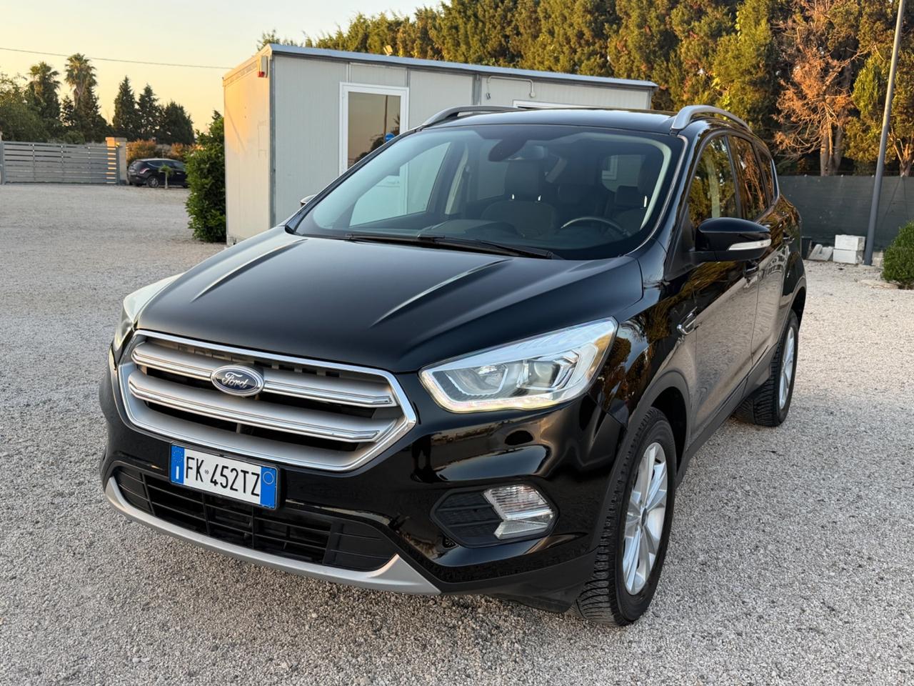 Ford Kuga 1.5 TDCI 120 CV S&S 2WD Titanium