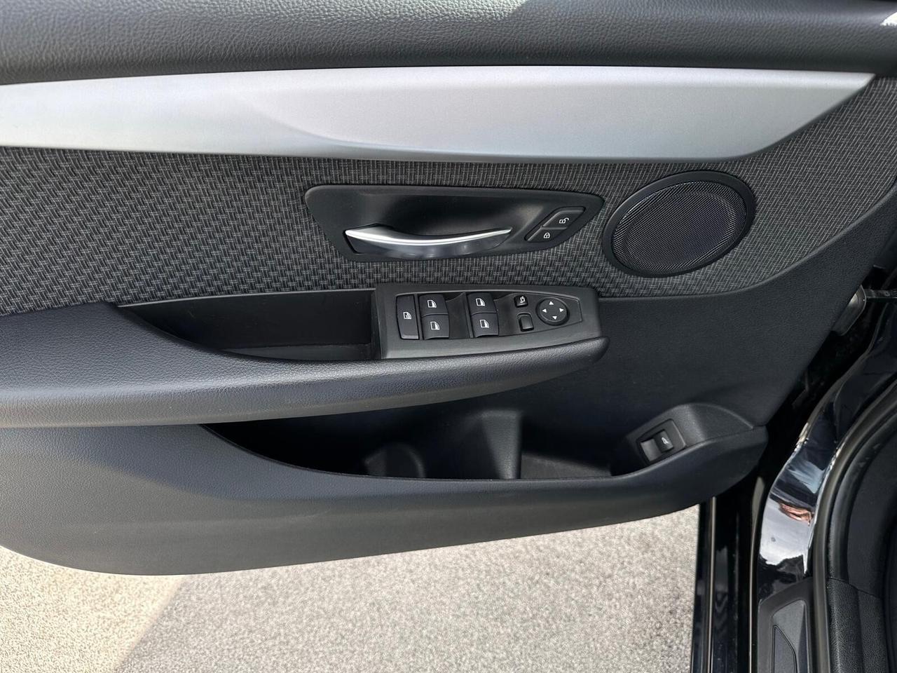 Bmw 218d Active Tourer Business