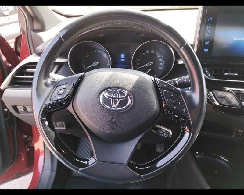 Toyota C-HR (2016-2023) 1.8 Hybrid E-CVT Trend
