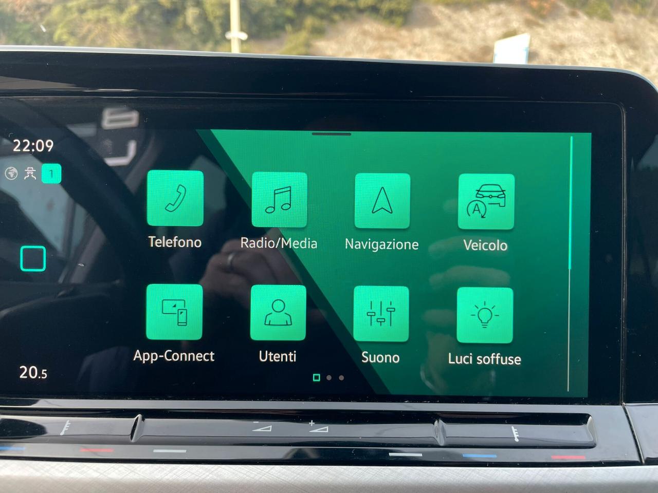 VOLKSWAGEN GOLF 8 1.0 eTSI LIFE DSG 110cv