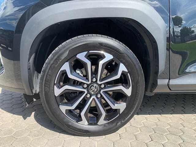 Toyota Yaris Cross 1.5 Hybrid 5p. E-CVT AWD-i Trend