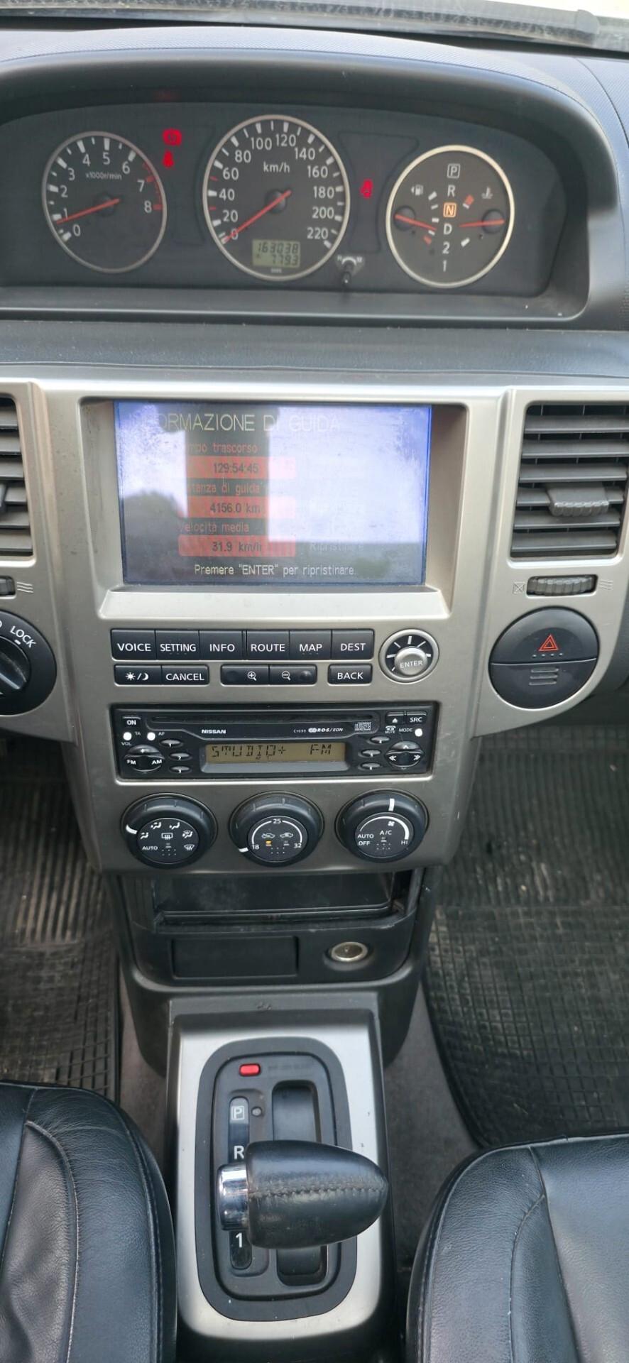 Nissan X-Trail 2.5 16V Elegance 4x4 gancio traino