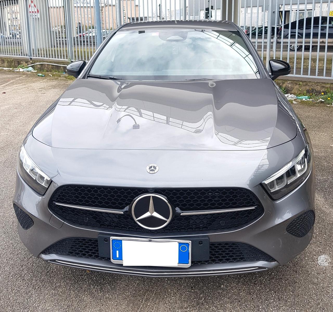 Mercedes-benz A 250 e hybrid EQ AMG Line Premium Plus