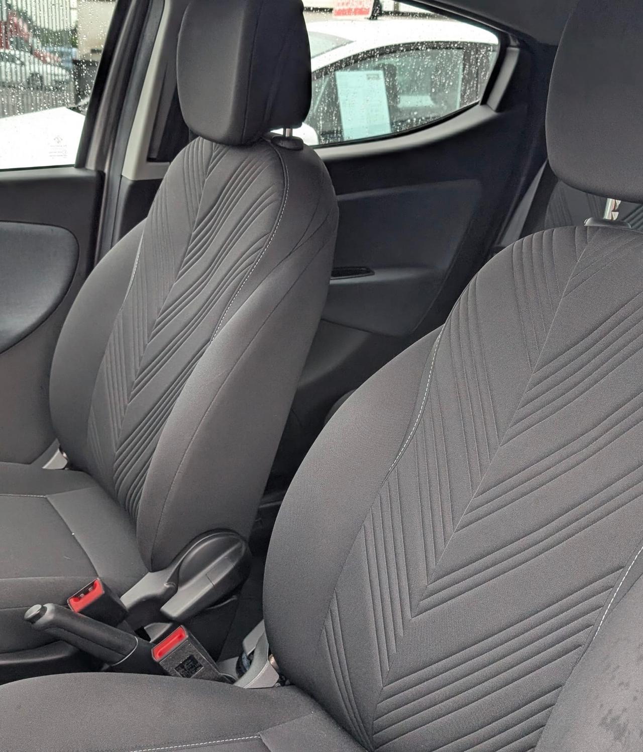 Lancia Ypsilon 1.0 FireFly 5 porte S&S Hybrid Gold