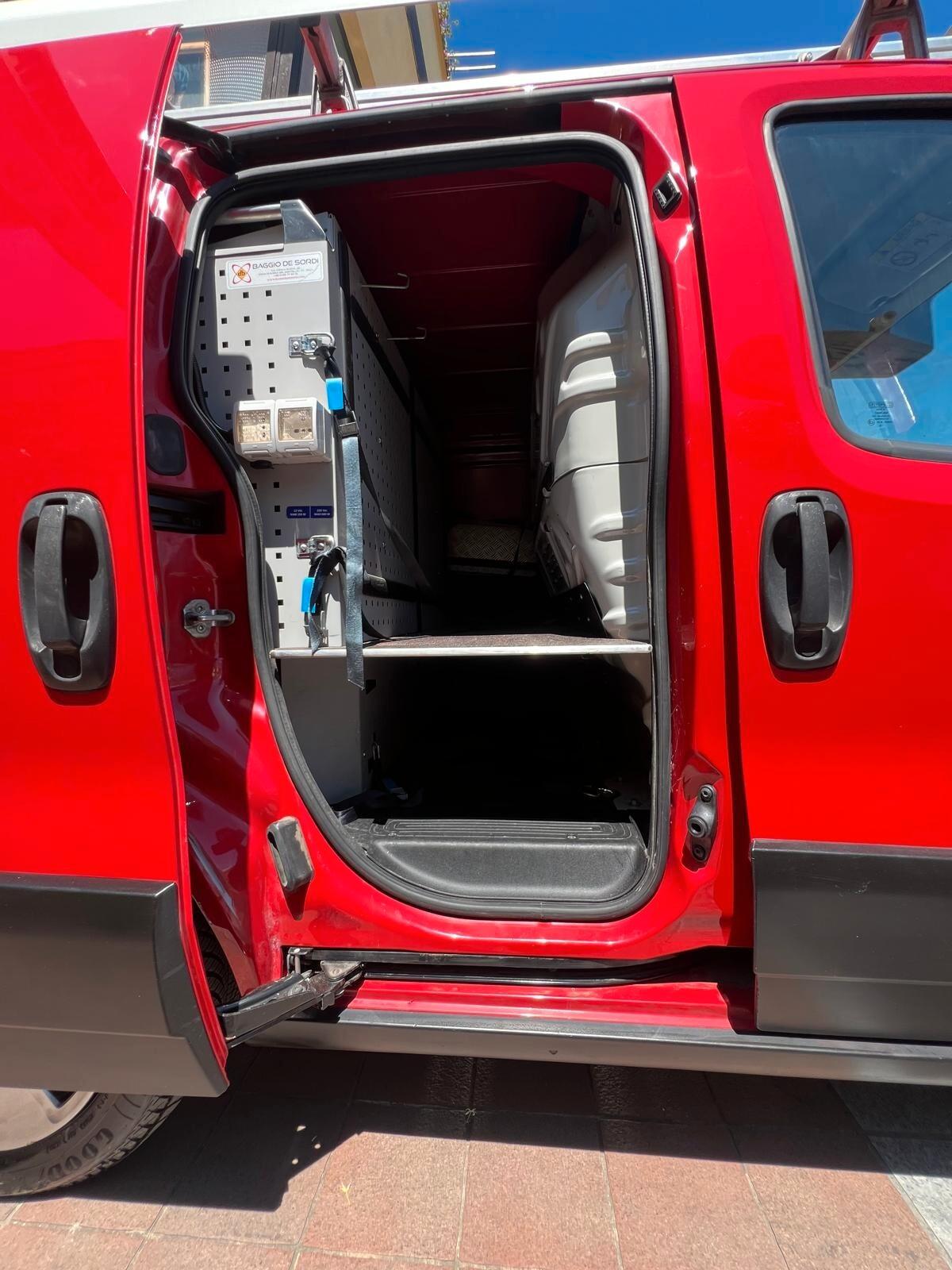 Fiat Fiorino 1.3 MJT 95CV Cargo Adventure