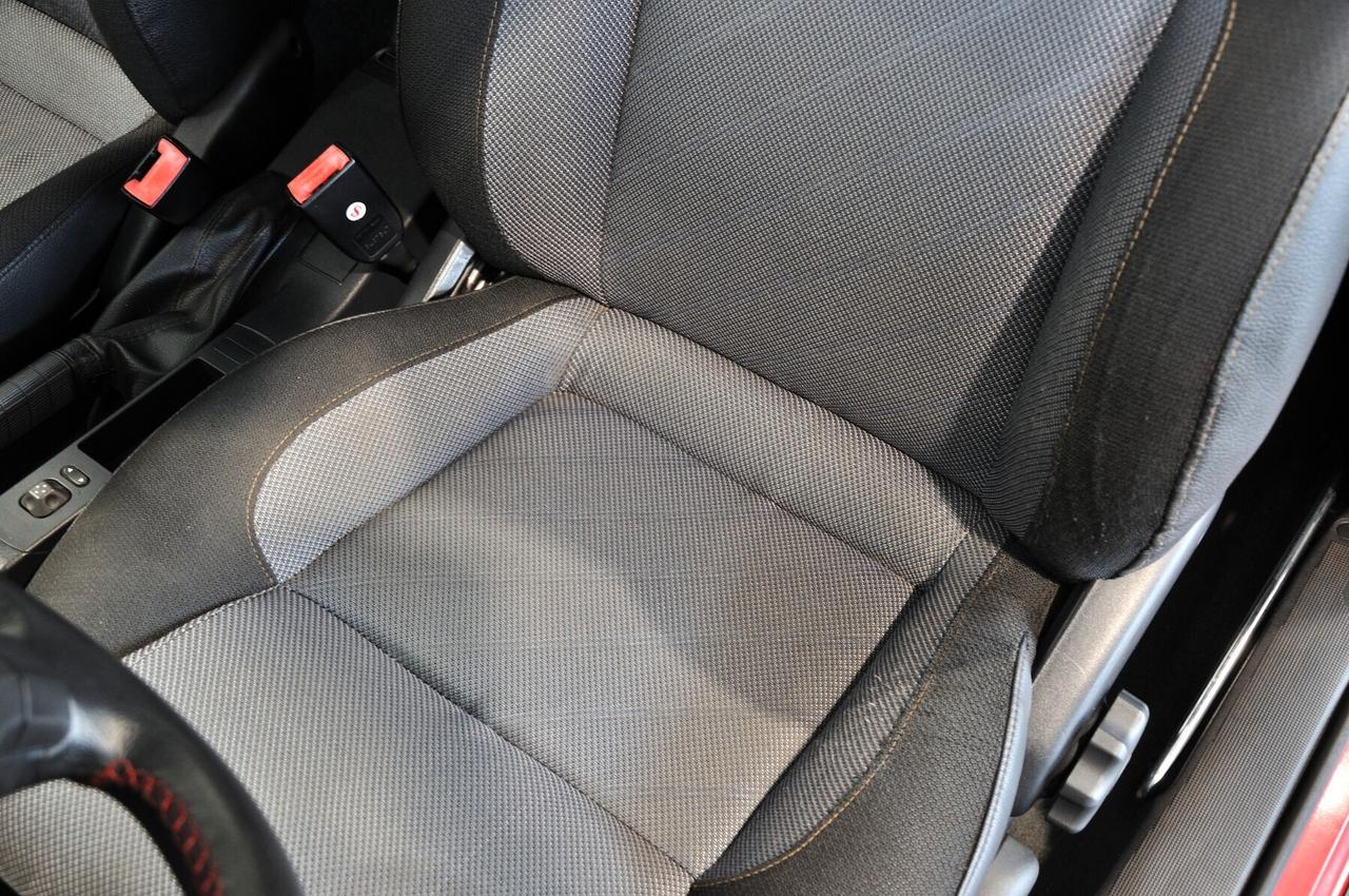 Alfa Romeo 145 2.0i 16V Twin Spark cat Quadrifoglio