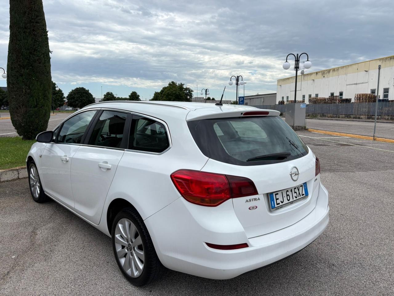 Opel Astra 1.7 CDTI 125CV Sports Tourer