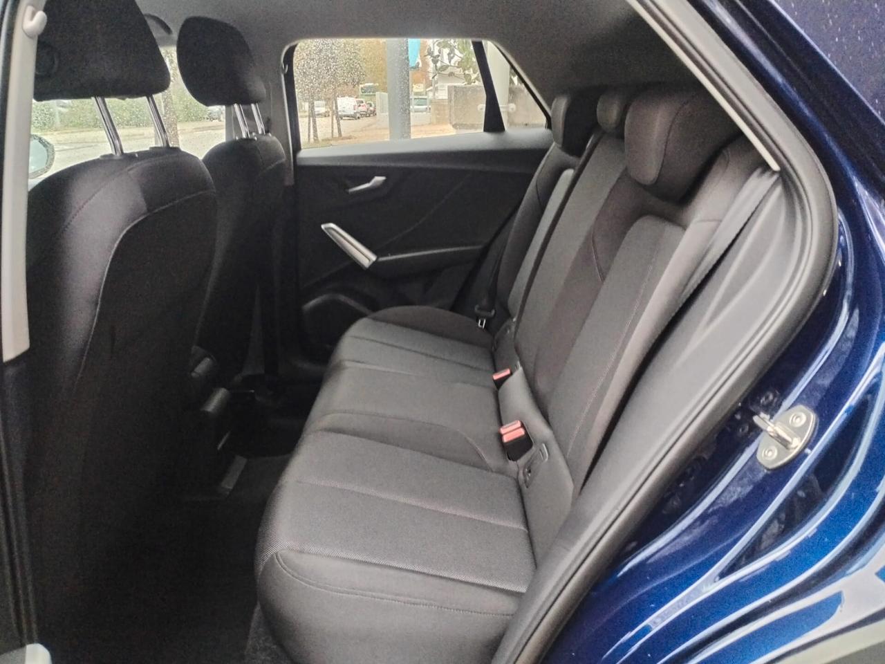 Audi Q2 35 TDI quattro S tronic Identity Black