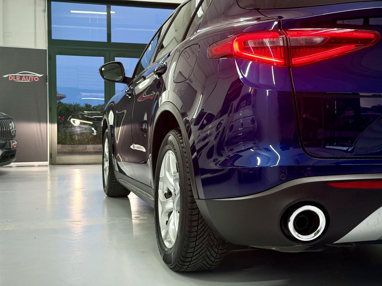 Alfa Romeo Stelvio 2.2 Turbodiesel 160 CV AT8 RWD Executive