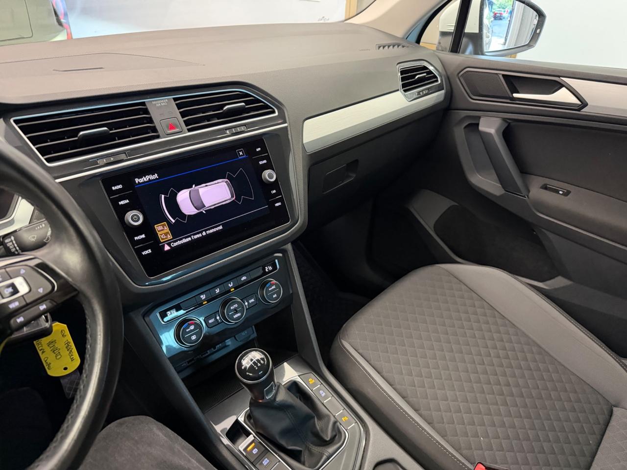 Volkswagen Tiguan 1.6 TDI R-Line 115cv