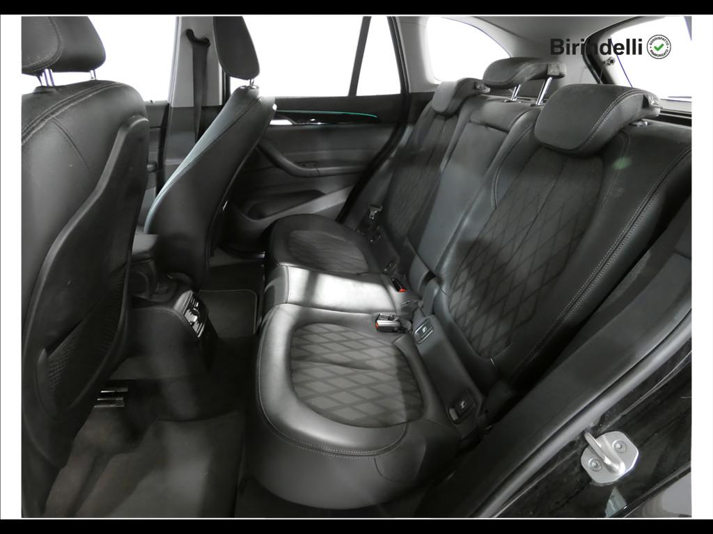 BMW X1 (F48) - X1 xDrive18d xLine