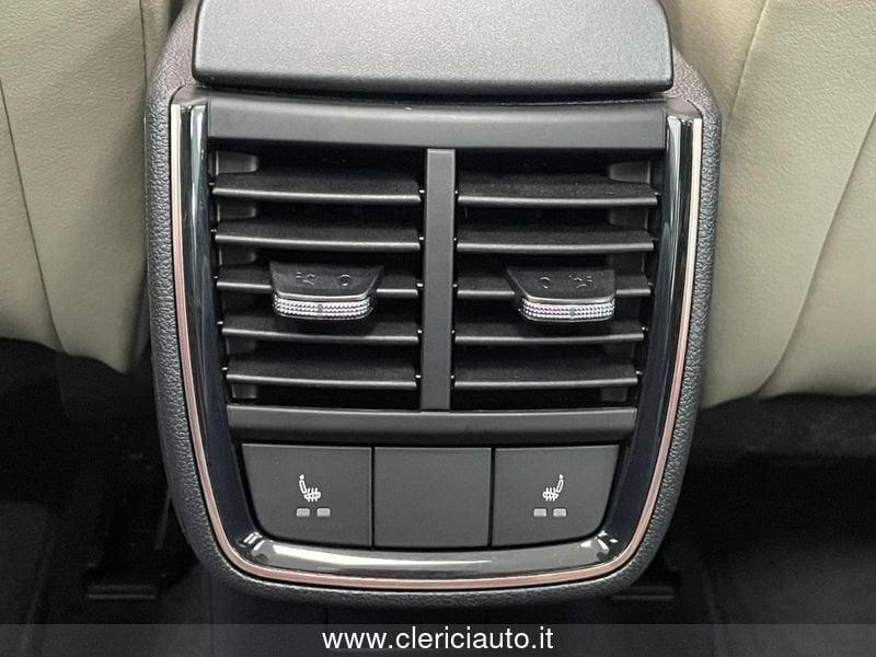 Skoda Kamiq 1.6 TDI SCR DSG Dark Shade (TETTO PAN.)