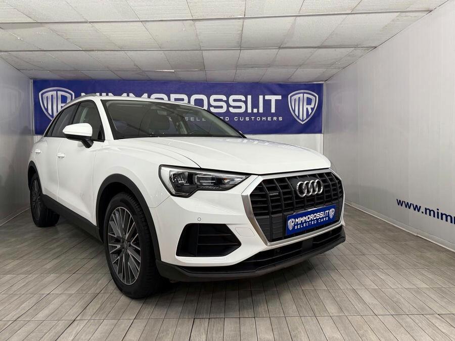 Audi Q3 40 TFSI Business Advanced Quattro Auto.