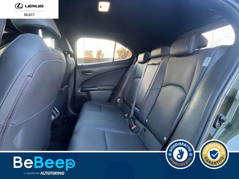 Lexus UX 250H 2.0 MIDNIGHT 2WD CVT