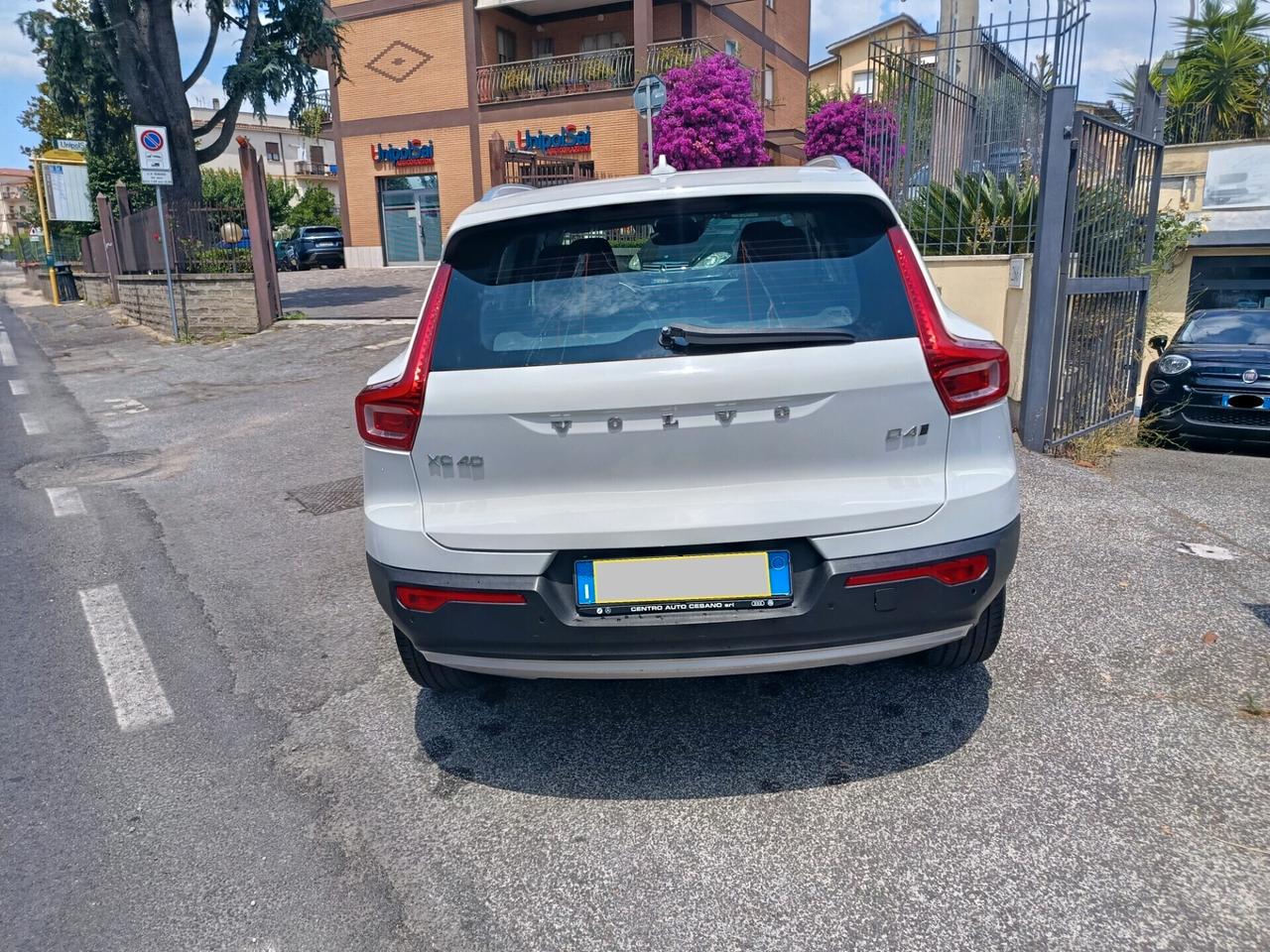 Volvo XC40 D4 AWD Geartronic Business