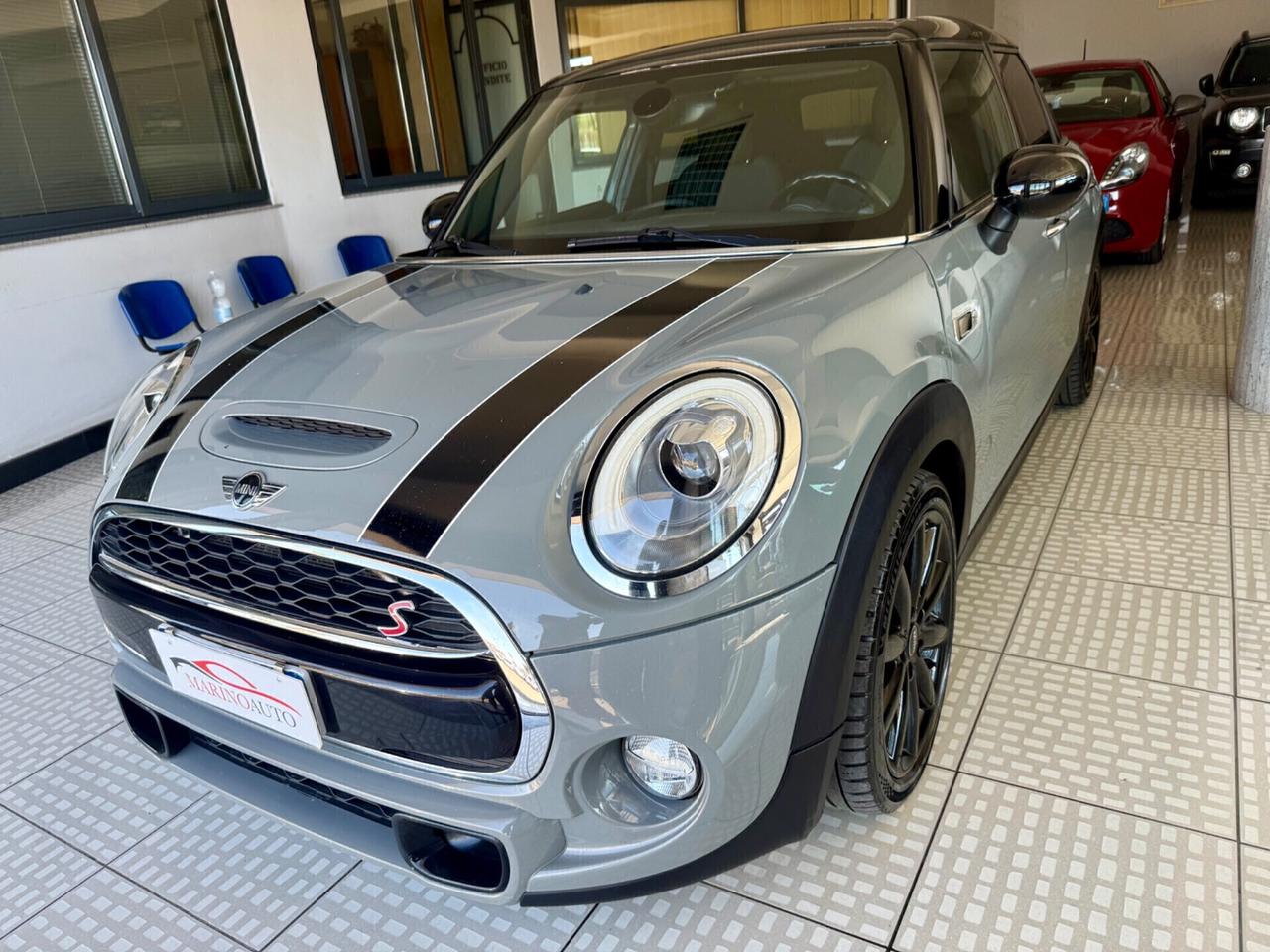 Mini 2.0 Cooper SD aut. Hype 5 porte