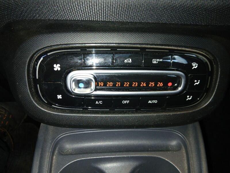 smart forfour II 2015 1.0 Passion 71cv twinamic my18