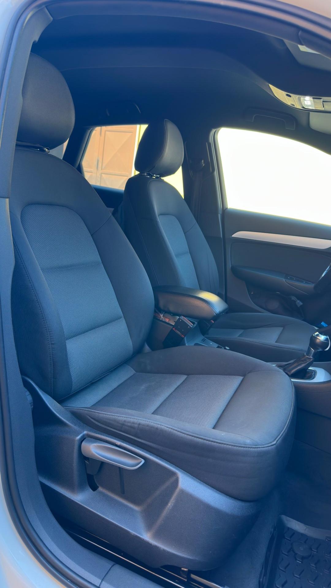 Audi Q3 2.0 TDI 120 CV Sport