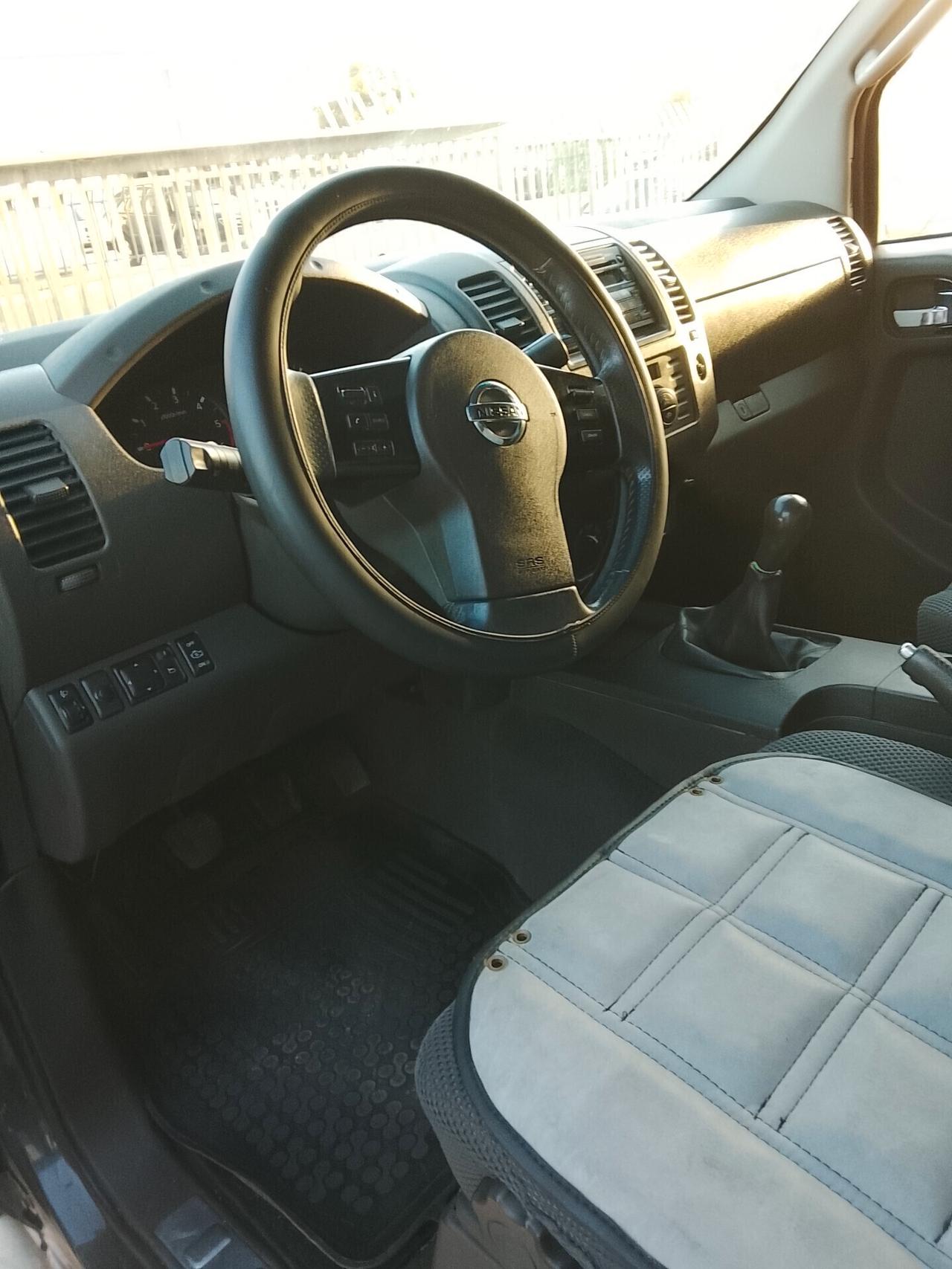 NISSAN Navara Doppia Cabina 2.500 dCi 171cv 4WD