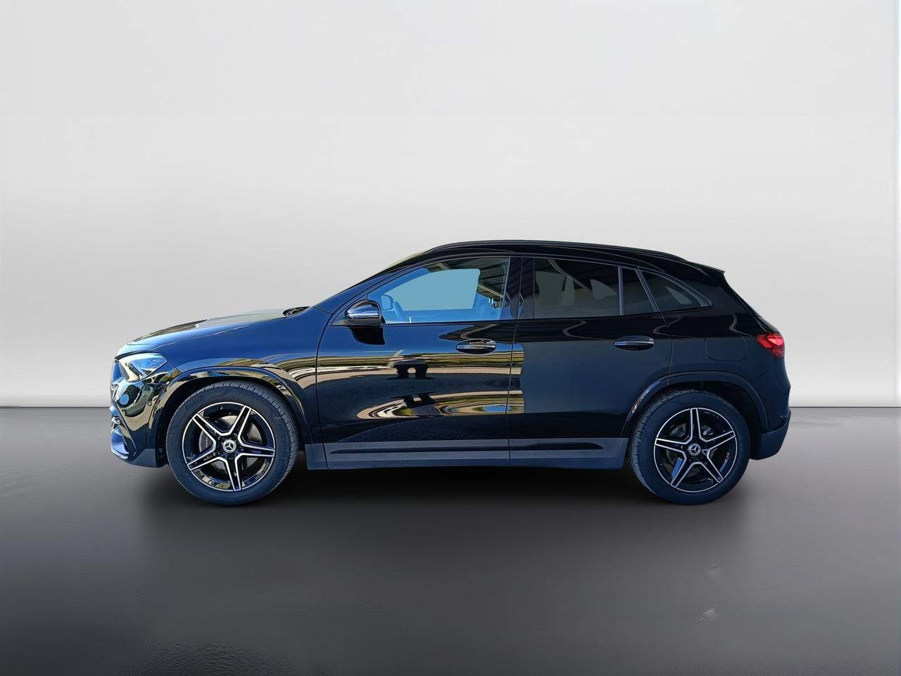 Mercedes-Benz GLA-H247 2023 - GLA 180 d AMG Line Advanced Plus auto