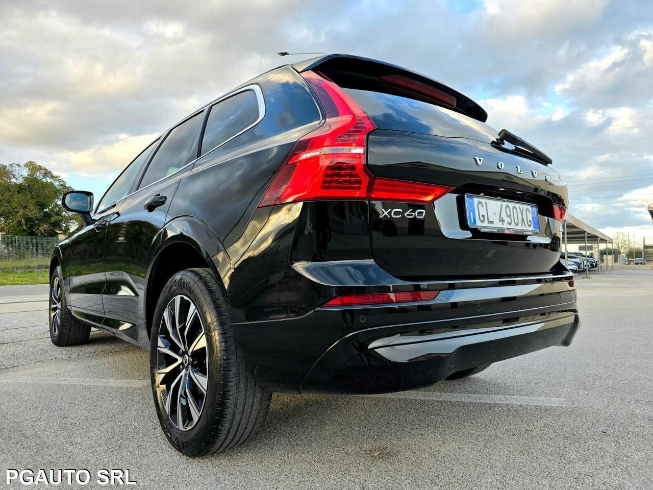 Volvo XC 60 XC60 2.0 b4 Core auto - Restyling