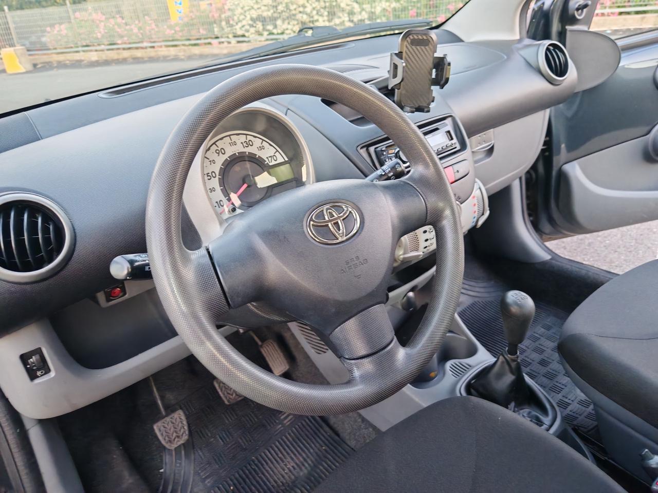 Toyota Aygo 1.0 benzina 2011 come nuova