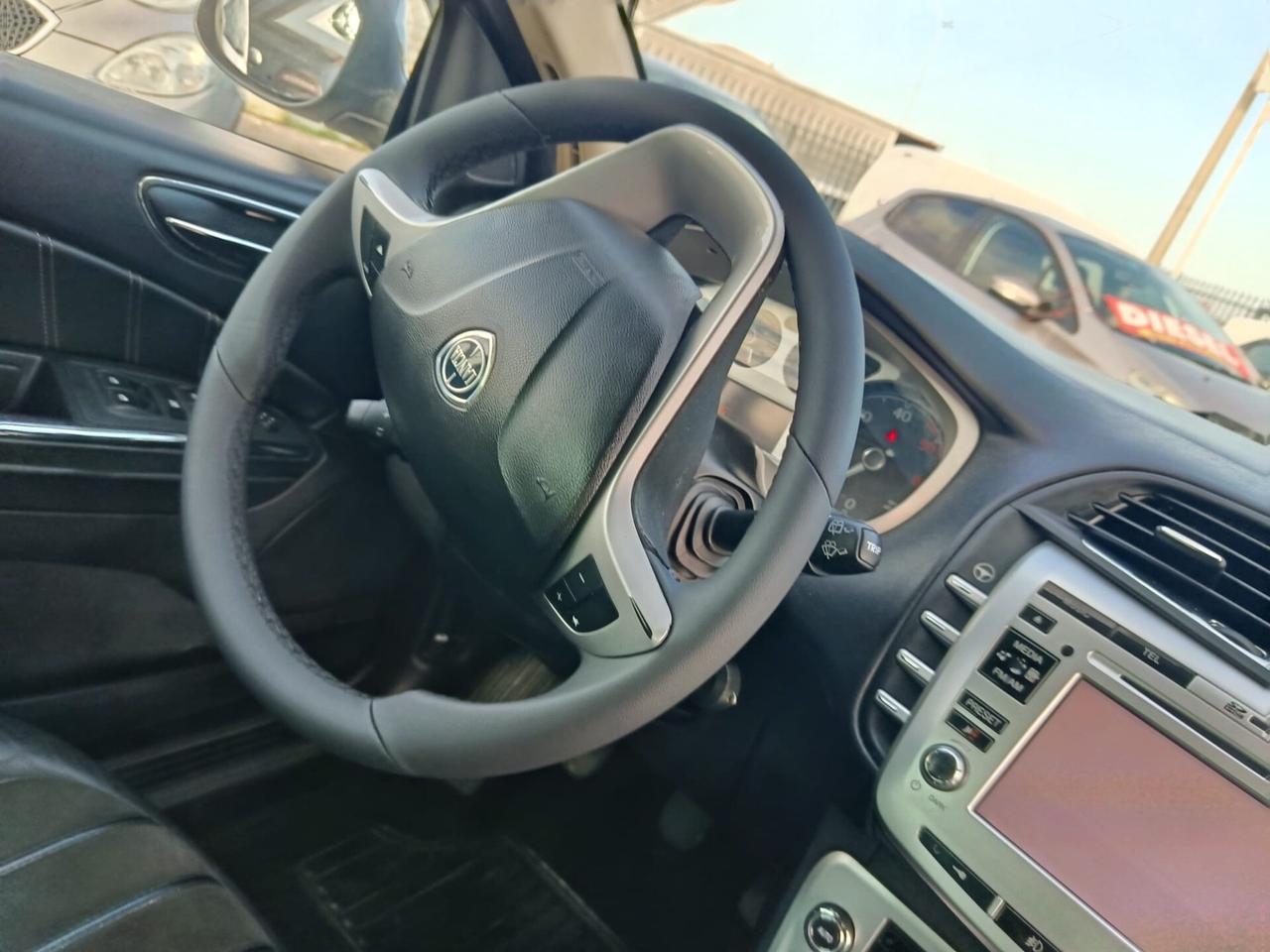 Lancia Delta 1.6 MJT DPF Gold