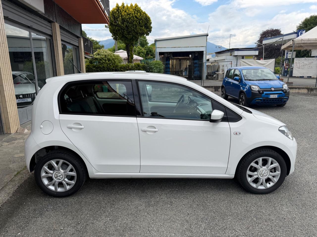 Volkswagen up! 1.0 5p. move