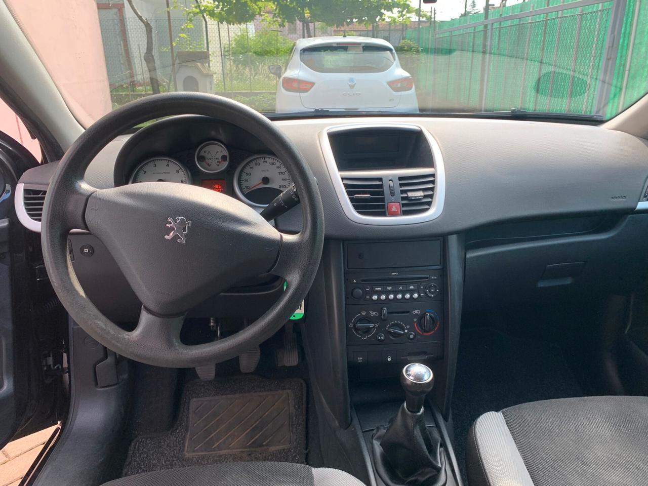 Peugeot 207 1.4 8V 75CV SW X Line ECO GPL