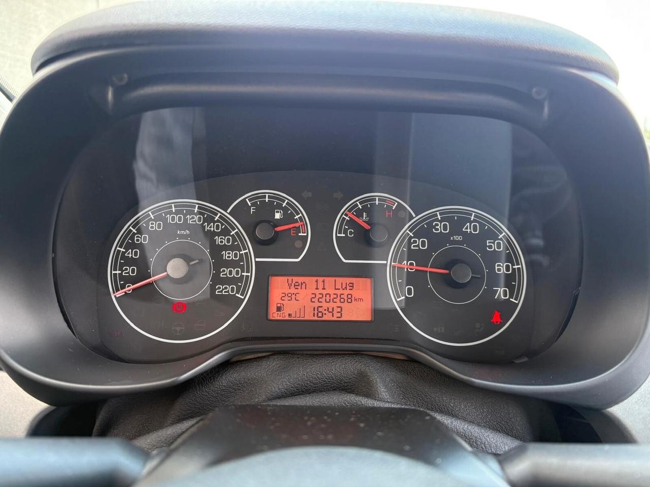 Fiat Punto 1.4 BENZ/METANO 77CV NEOPATENTATI