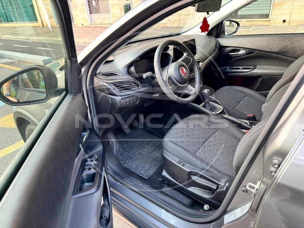 Fiat Tipo 1.0 5 porte City Cross