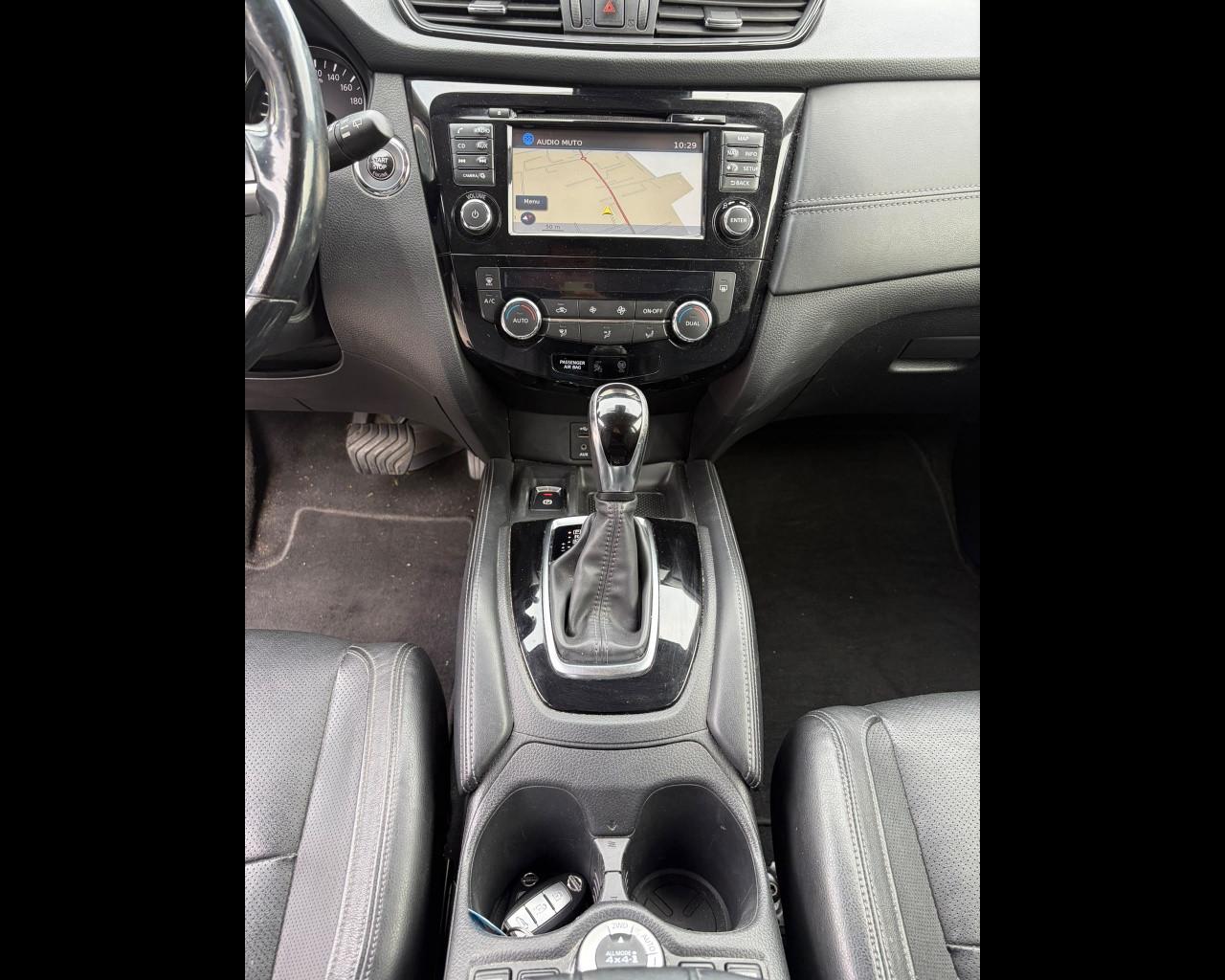 NISSAN X-Trail III 2017 - X-Trail 2.0 dci Tekna 4wd