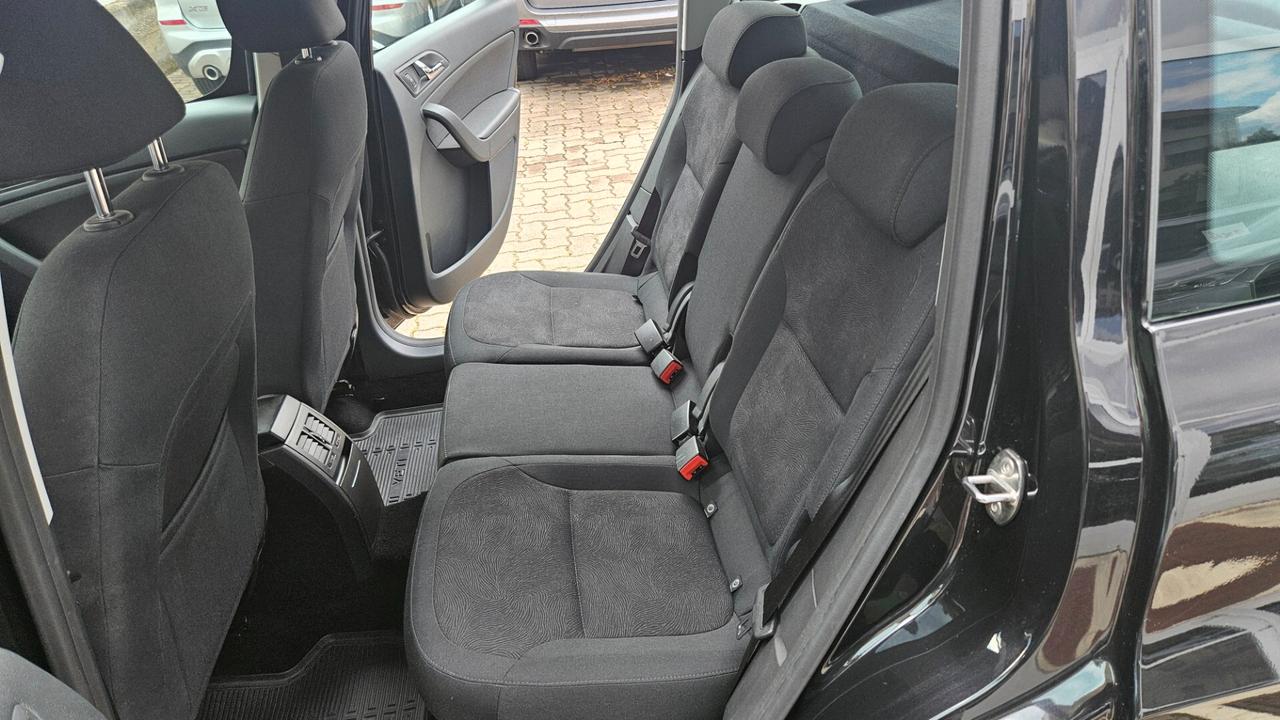 Skoda Yeti Outdoor 2.0 tdi Elegance 4x4 140cv GANCIO-SED.RISC