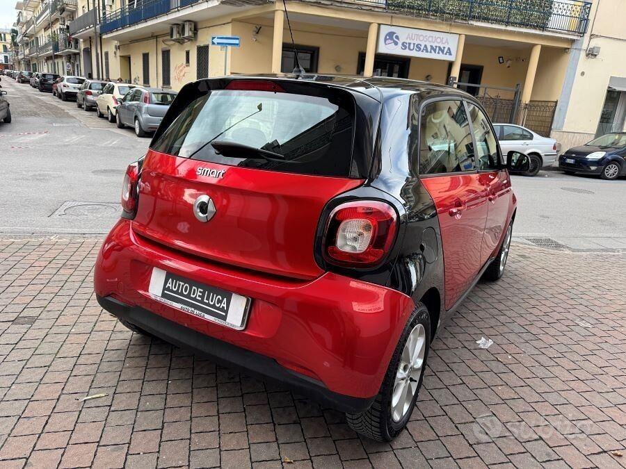 Smart forfour 900 90 cv prime certificata nuova