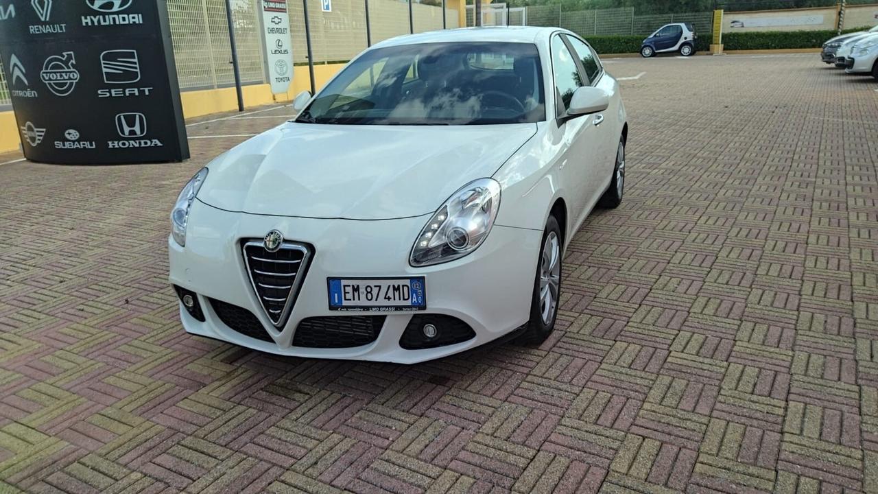 Alfa Romeo Giulietta 1.6 JTDm-2 105 CV Distinctive