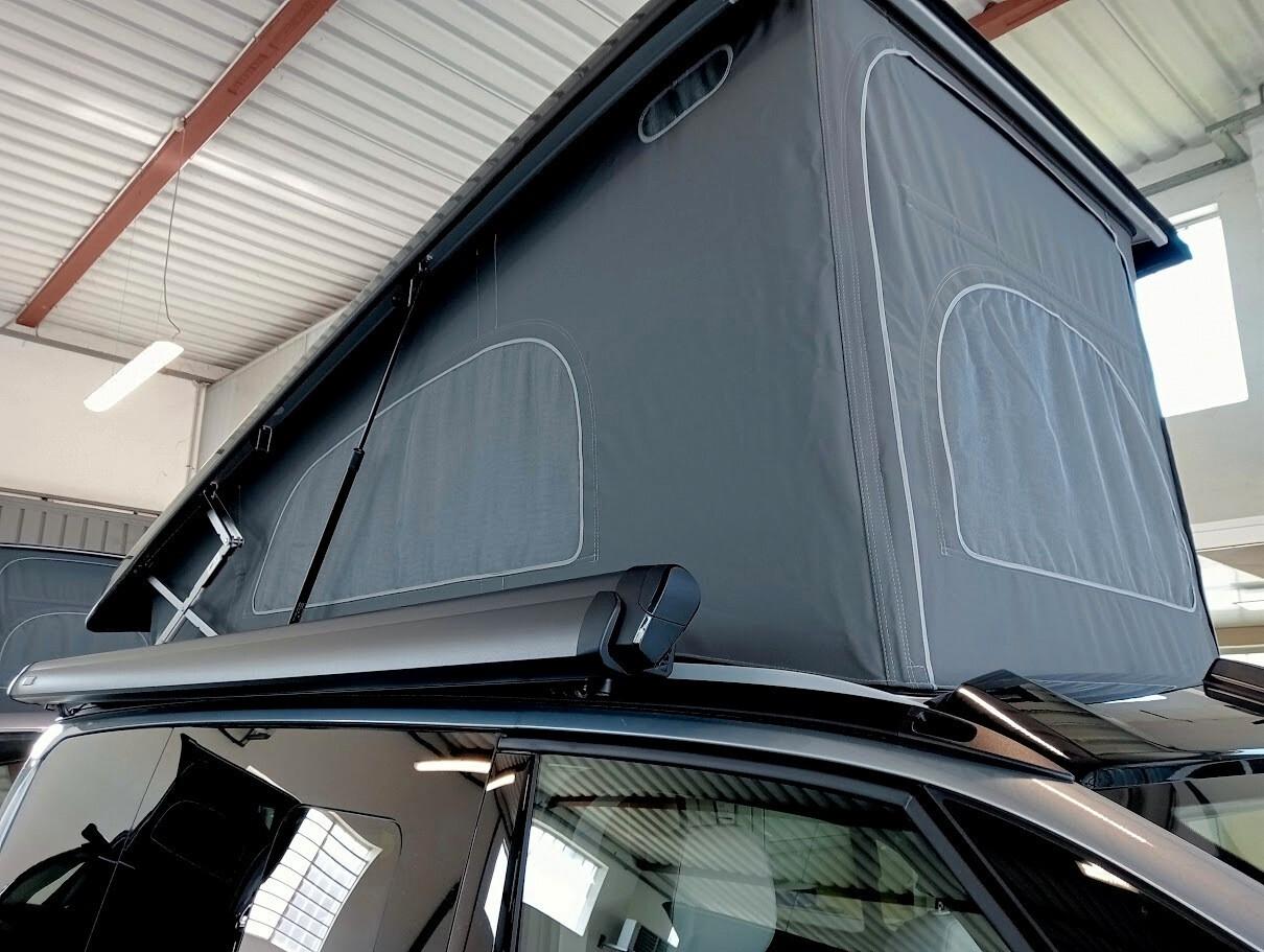 Volkswagen T7 California TRICOLOR TOUR TDI DSG LED 360 *OK 104 E AUTOCARRO*