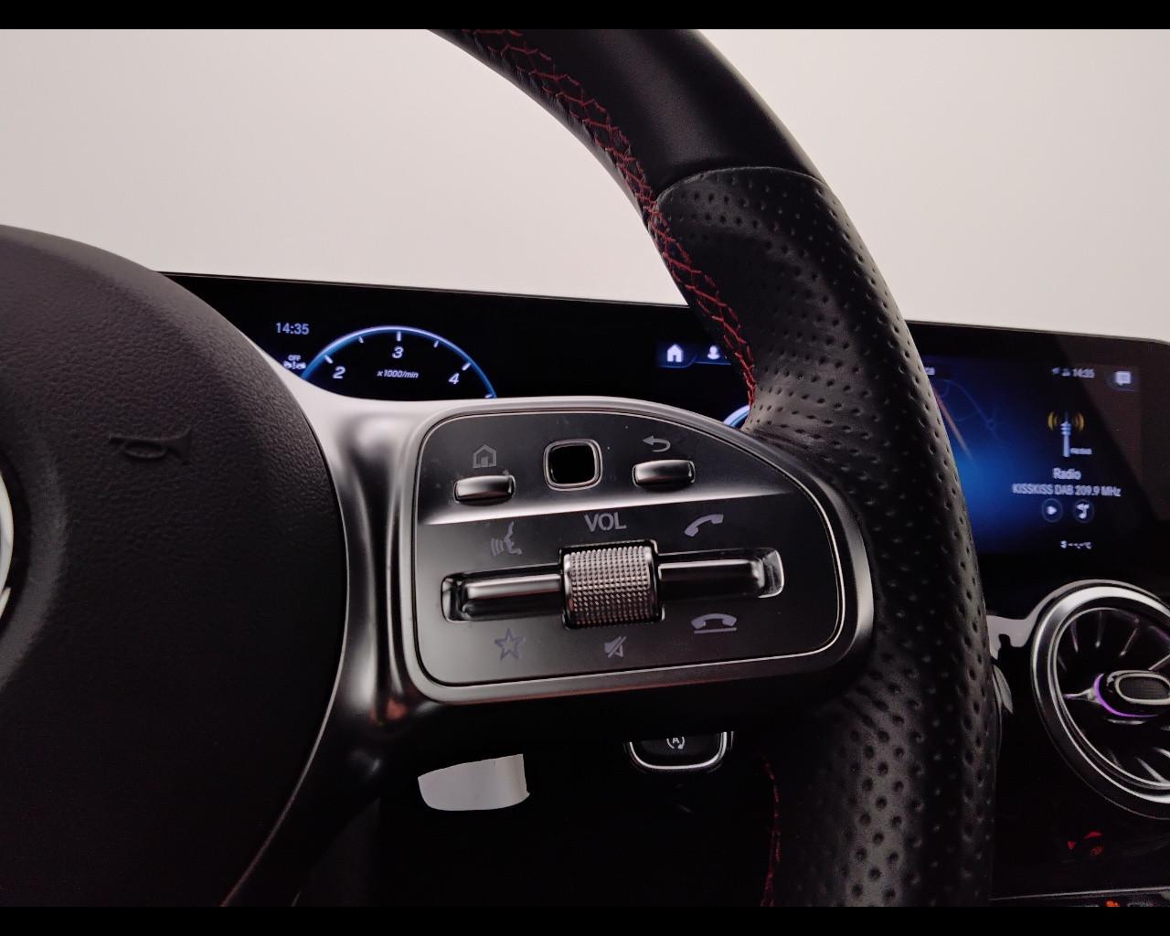 Mercedes-Benz GLA-H247 2020 - GLA 200 d Premium auto