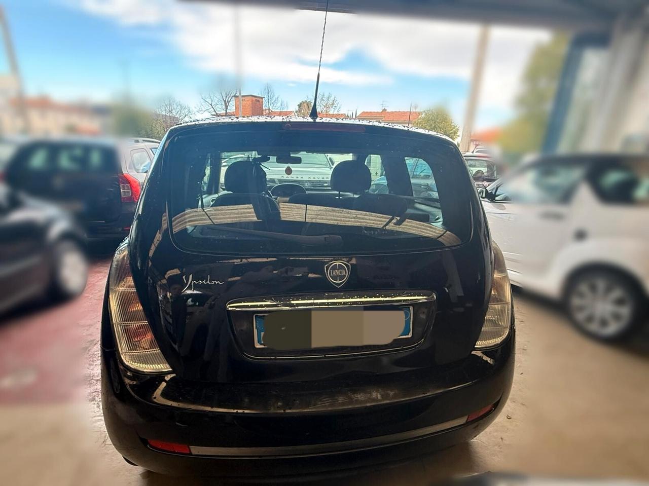 Lancia Ypsilon 1.2 Argento