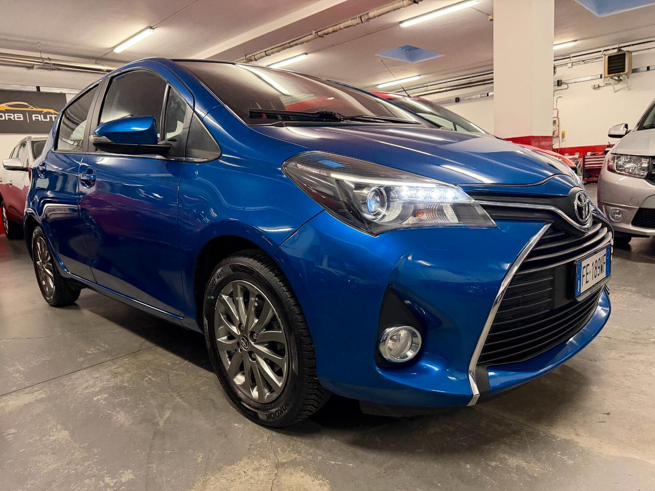 Toyota Yaris 1.3 5 porte Lounge